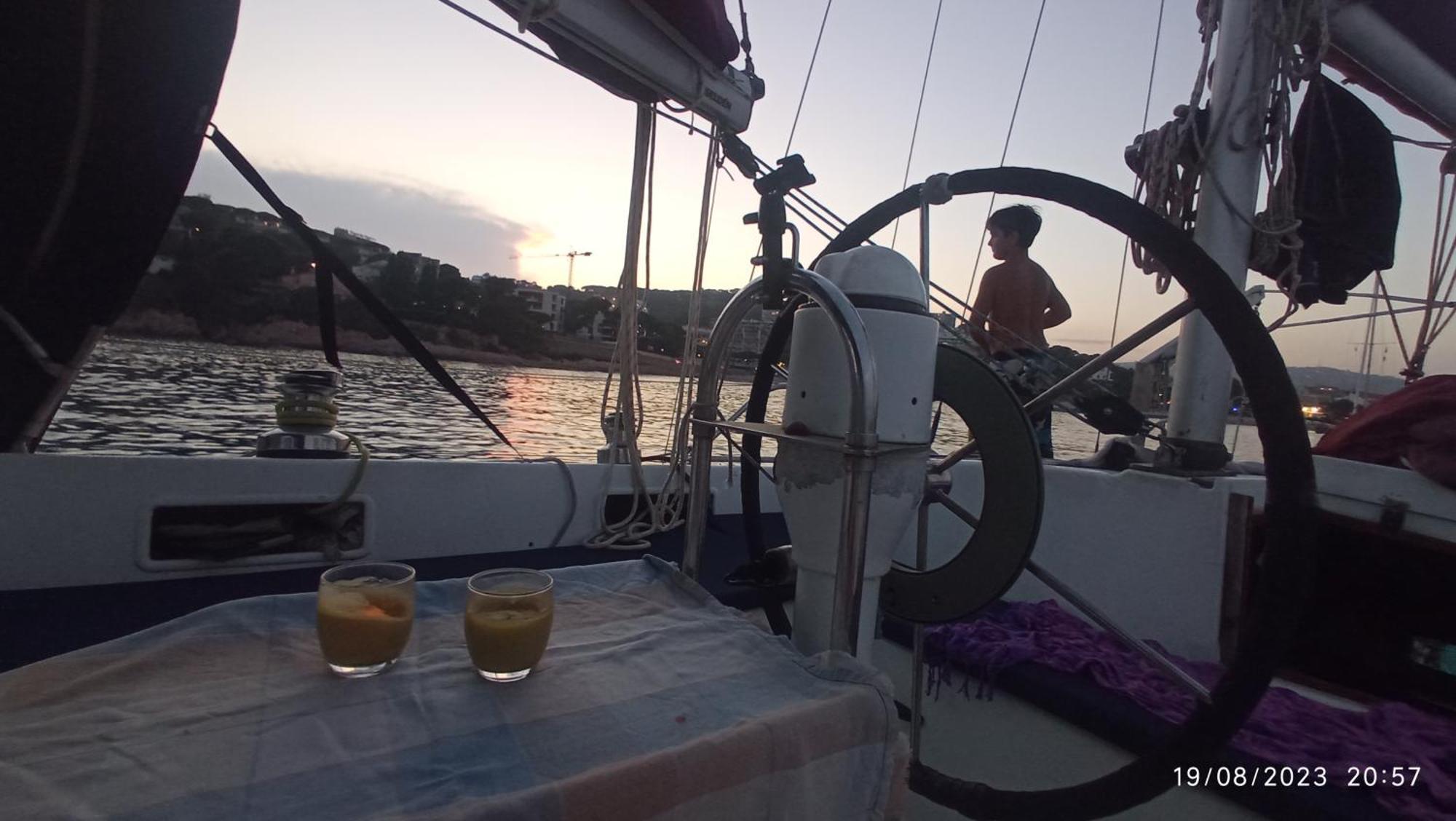 Best Barcelona Boat Experience Sant Adrià de Besòs Exteriör bild